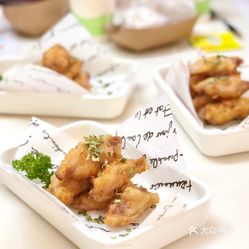 連翅最新價格深度解析,歷史背景、重要事件與地位探討