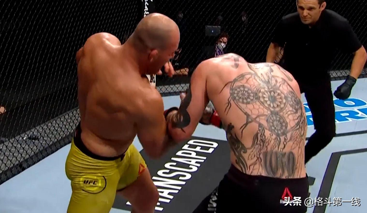 最新WWE格斗之夜,小巷熱血戰場與特色小店的探索之旅