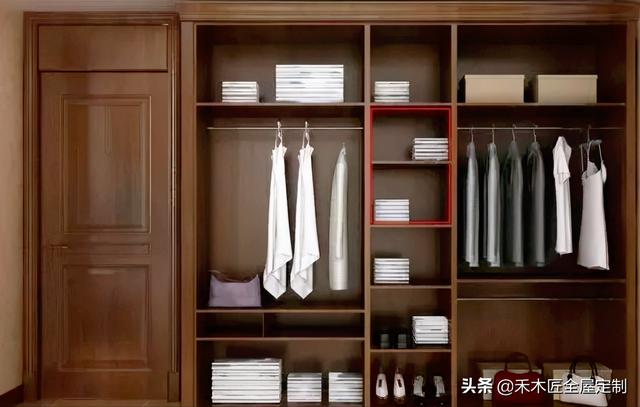 最新衣柜格局揭秘,探索秘密,感受溫馨故事