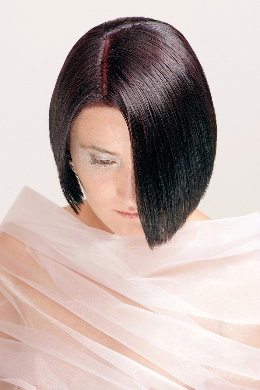 沙宣最新短發,時尚變化展現自信魅力